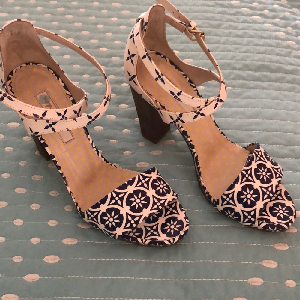 Boden Strappy Heels